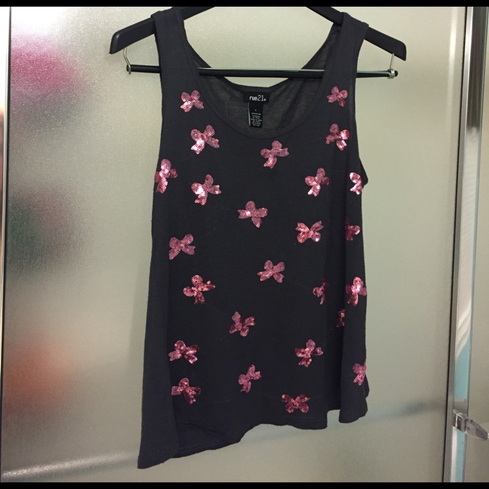 Rue 21 Gray and Pink Bows Tank Top
