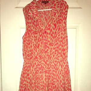 Sleeveless dress
