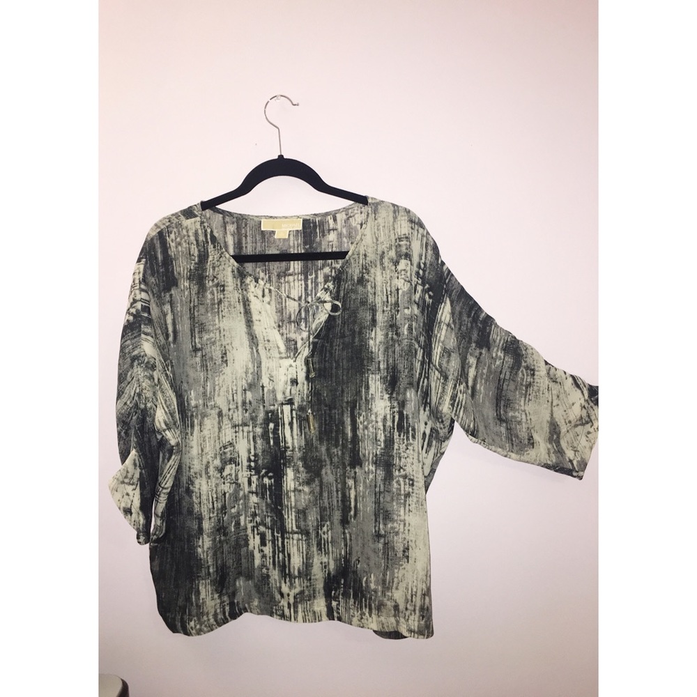 Grey Michael Kors shirt!