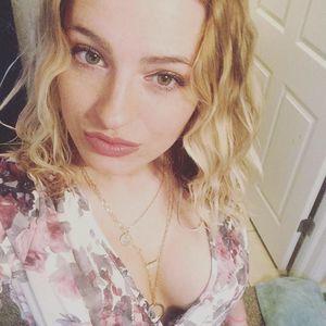 Meet your Posher, Alexandra