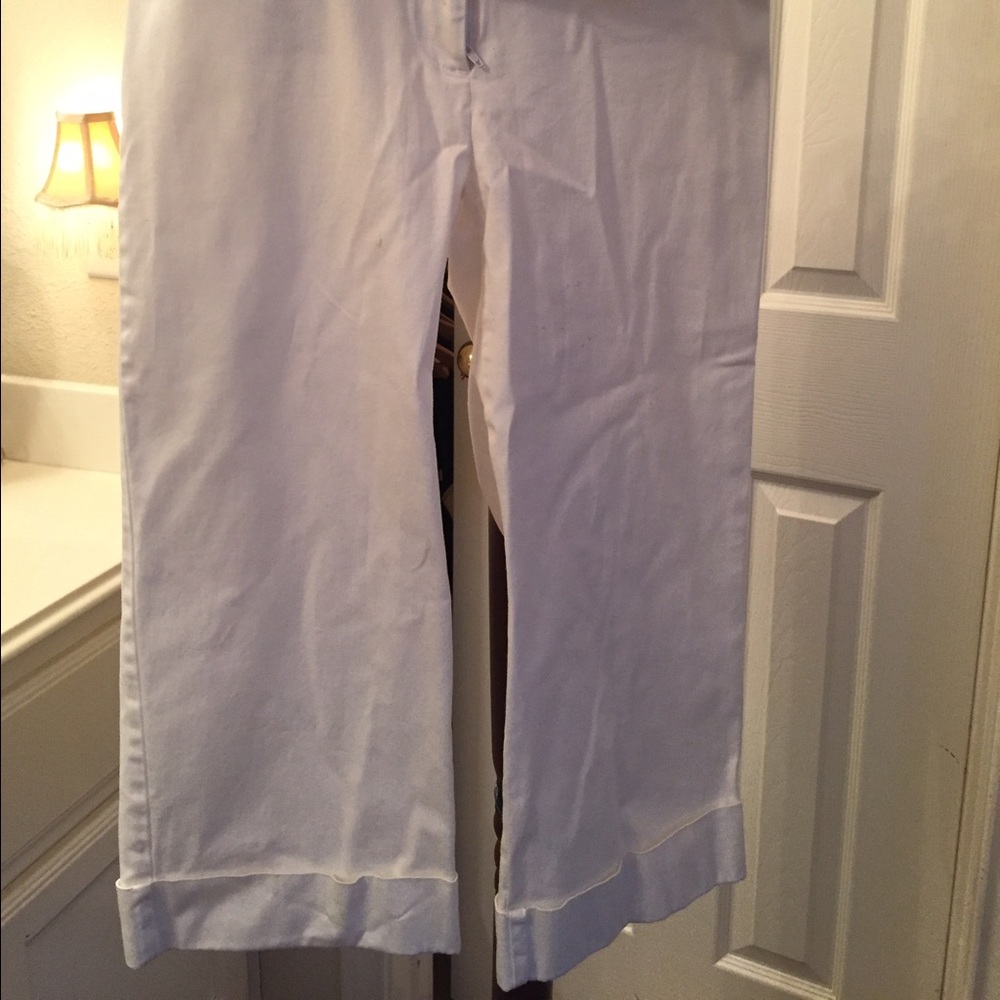 Bebe, size 4, cotton, Capris white pants - Picture 3 of 5