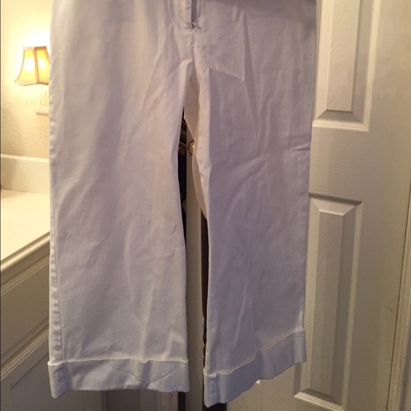 Bebe, size 4, cotton, Capris white pants - Picture 5 of 6