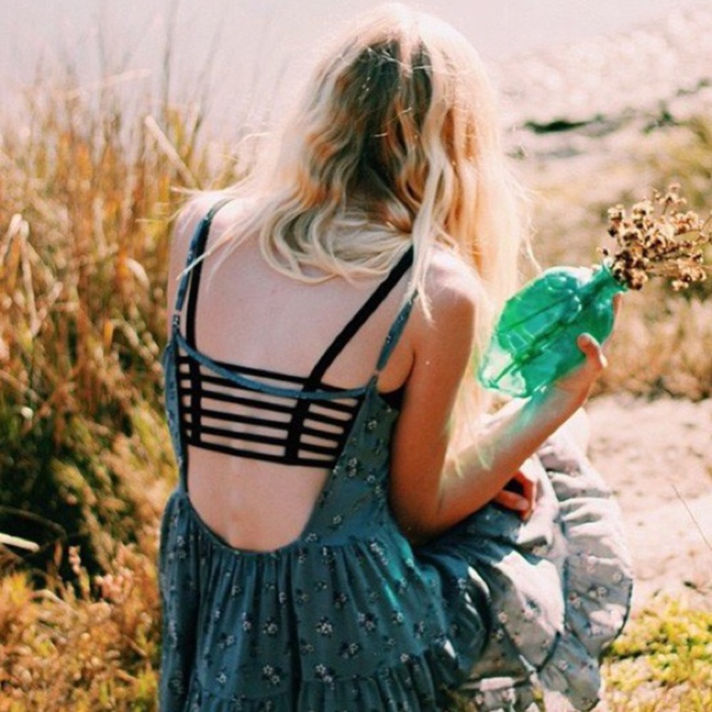 Black Strappy Cage Open Back Bralette Crop Top
