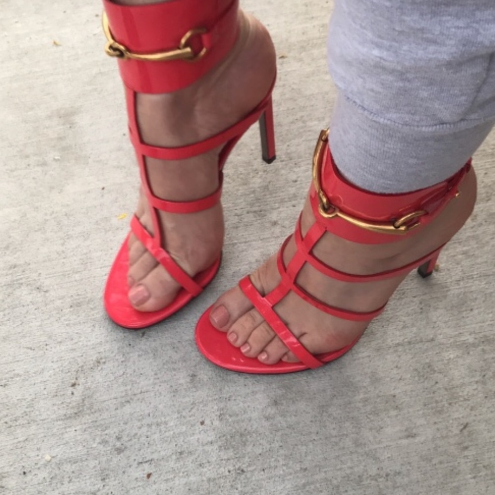 Gucci sandals size 81/2 selling for $250