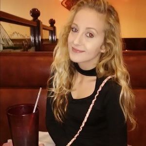 Meet your Posher, Jasmine