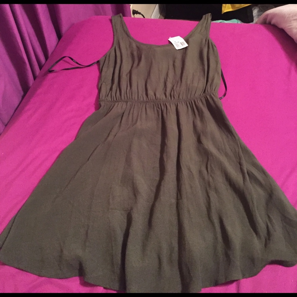 Forever 21 cut out dress