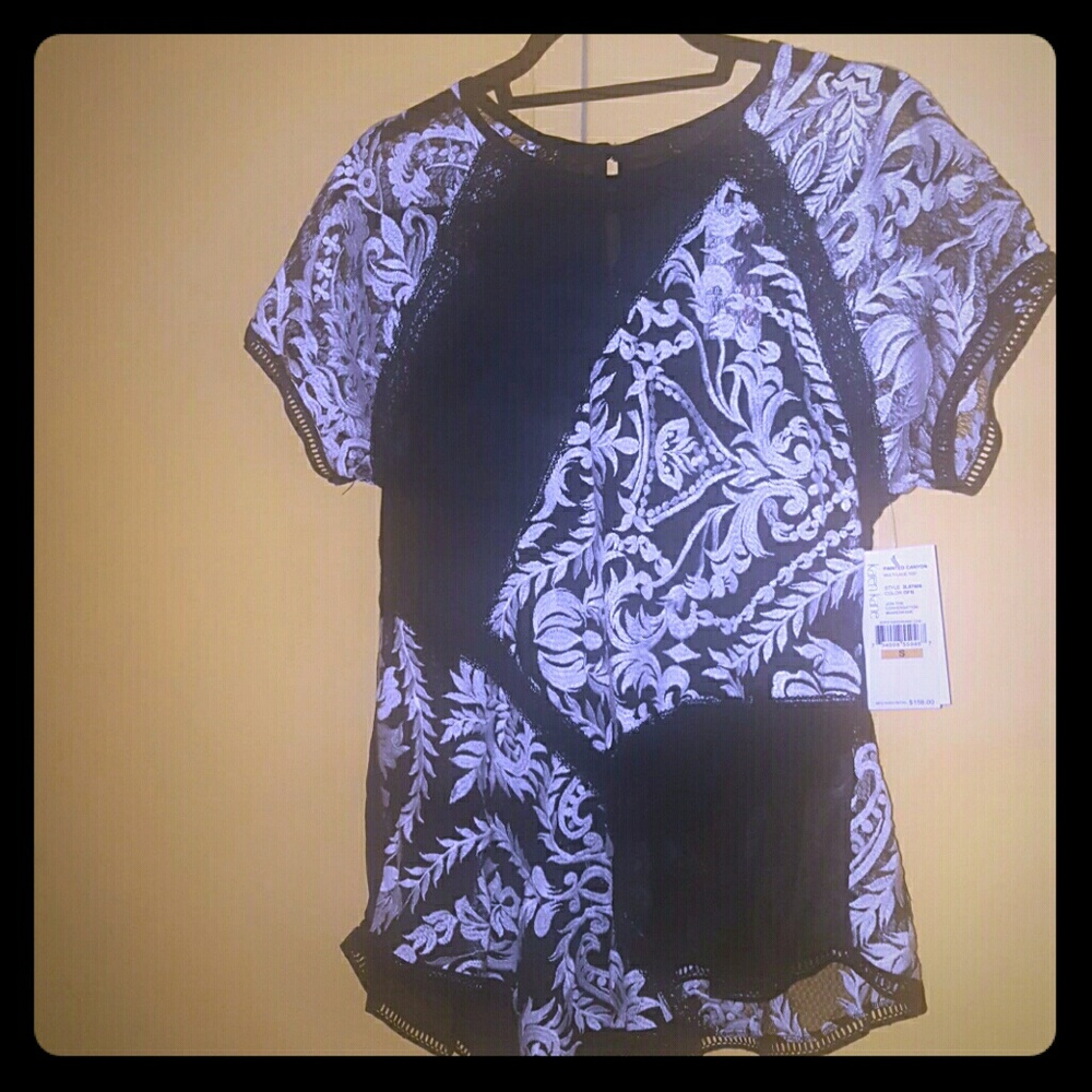 Karen Kane Printed Canyon Multi-Laced Top