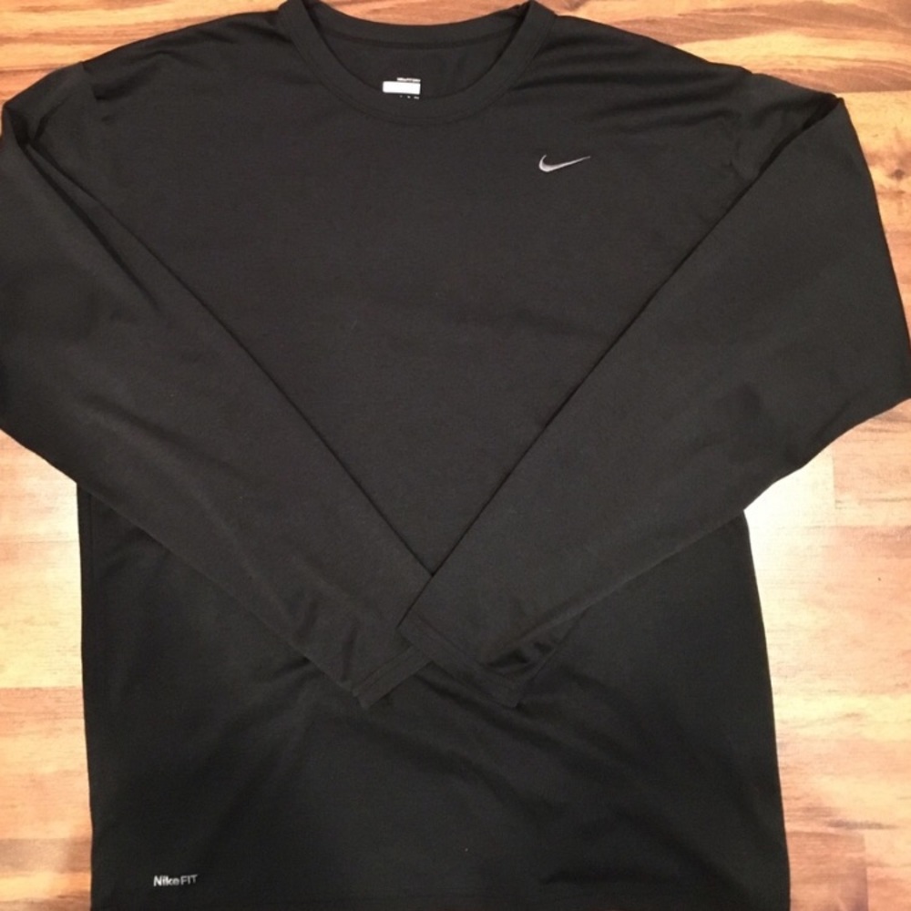 Nike athletic long sleeve