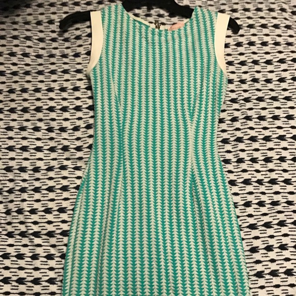 Dress - Picture 1 of 1
