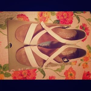 TOMS "Clarissa" Tan Wedge Sandals