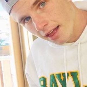 Meet your Posher, Tanner