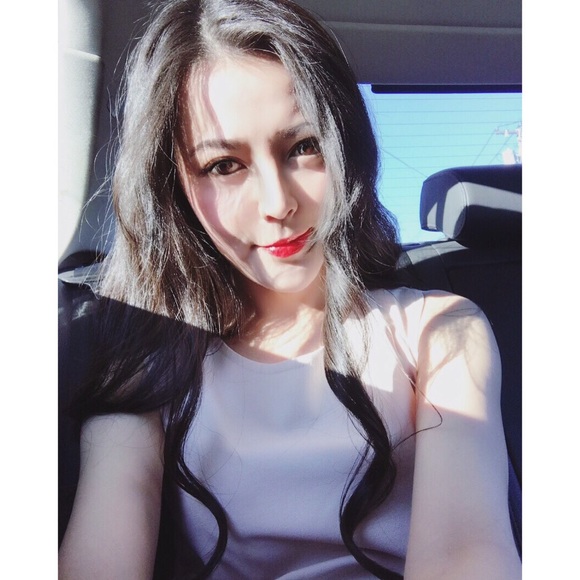 Hello, I'm Sarah - Picture 4 of 6