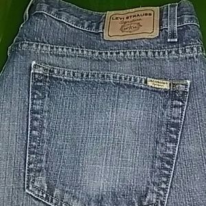 Levi Strauss Signature Jeans