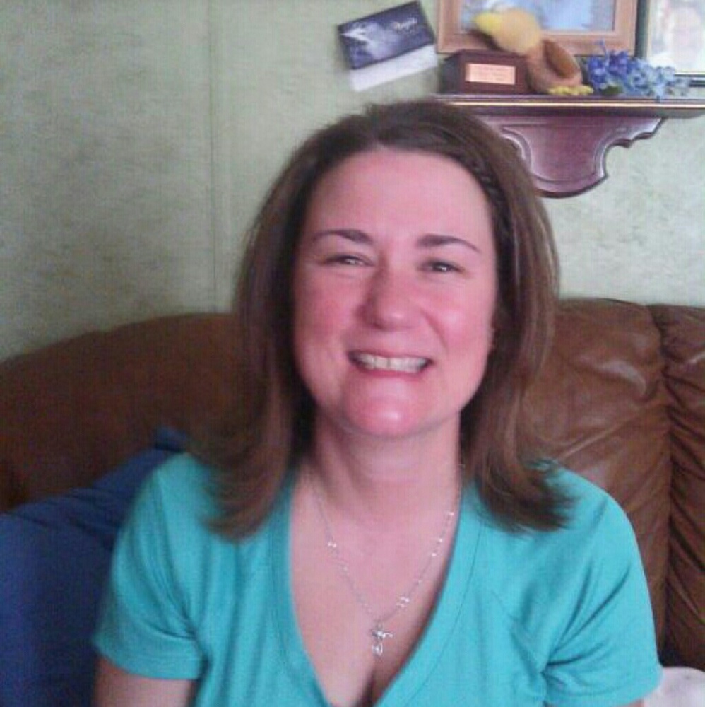 Meet your Posher, Adrianne