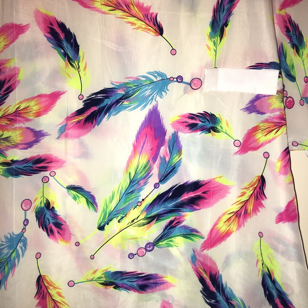 Feather top - Picture 2 of 2
