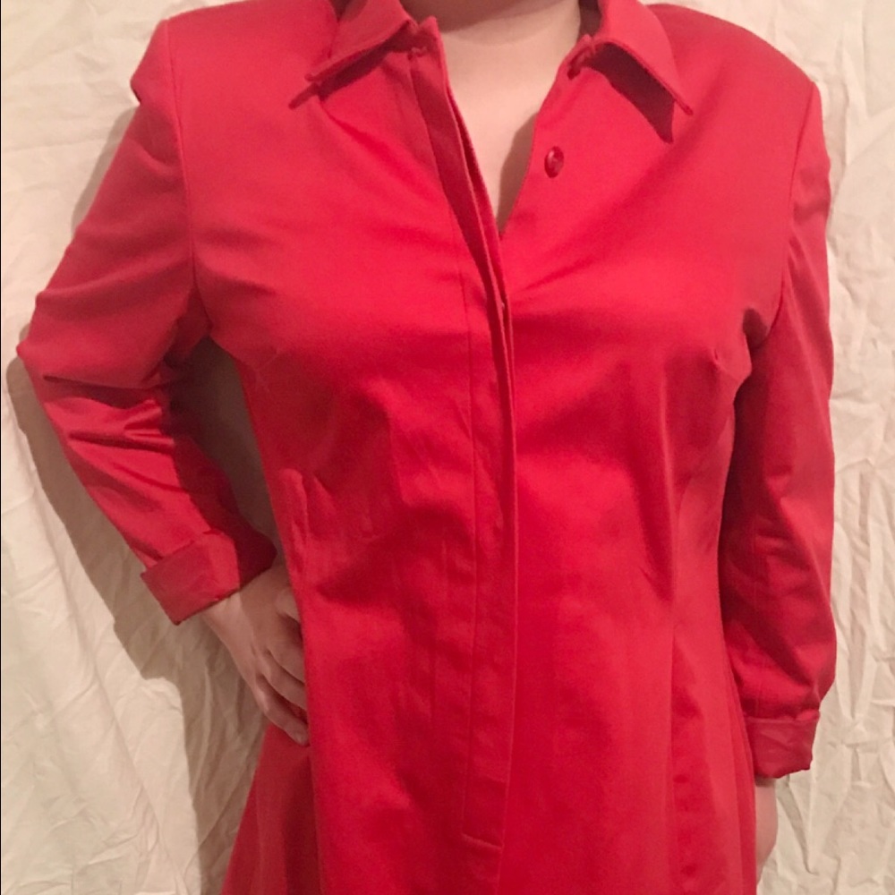 Red Haggar women's lightweight trench coat.