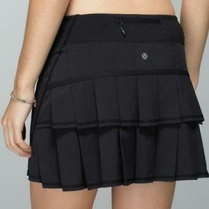 Lululemon black pacesetter skirt