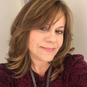 Meet your Posher, Manuela