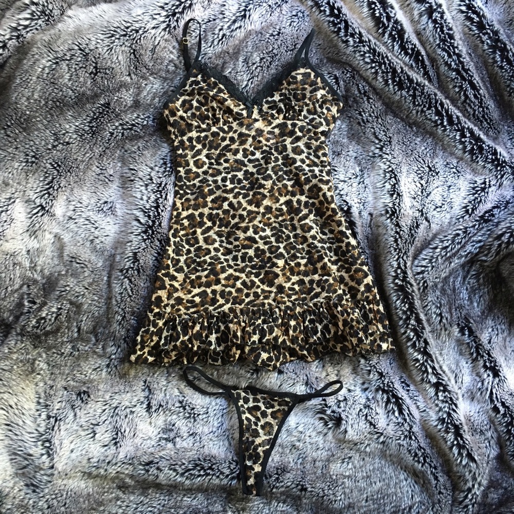 VS Leopard Lingerie