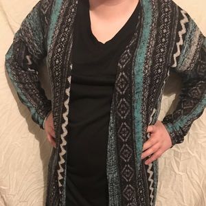 Tribal print fringe kimono