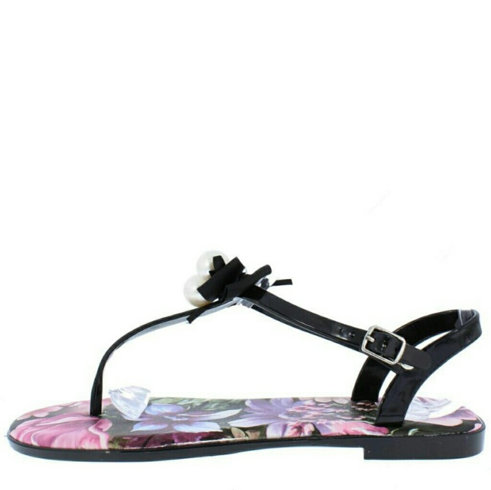 🚫Sold out 🎉HOST PICK🎉👄"Girls and Pearls sandal - Picture 2 of 3