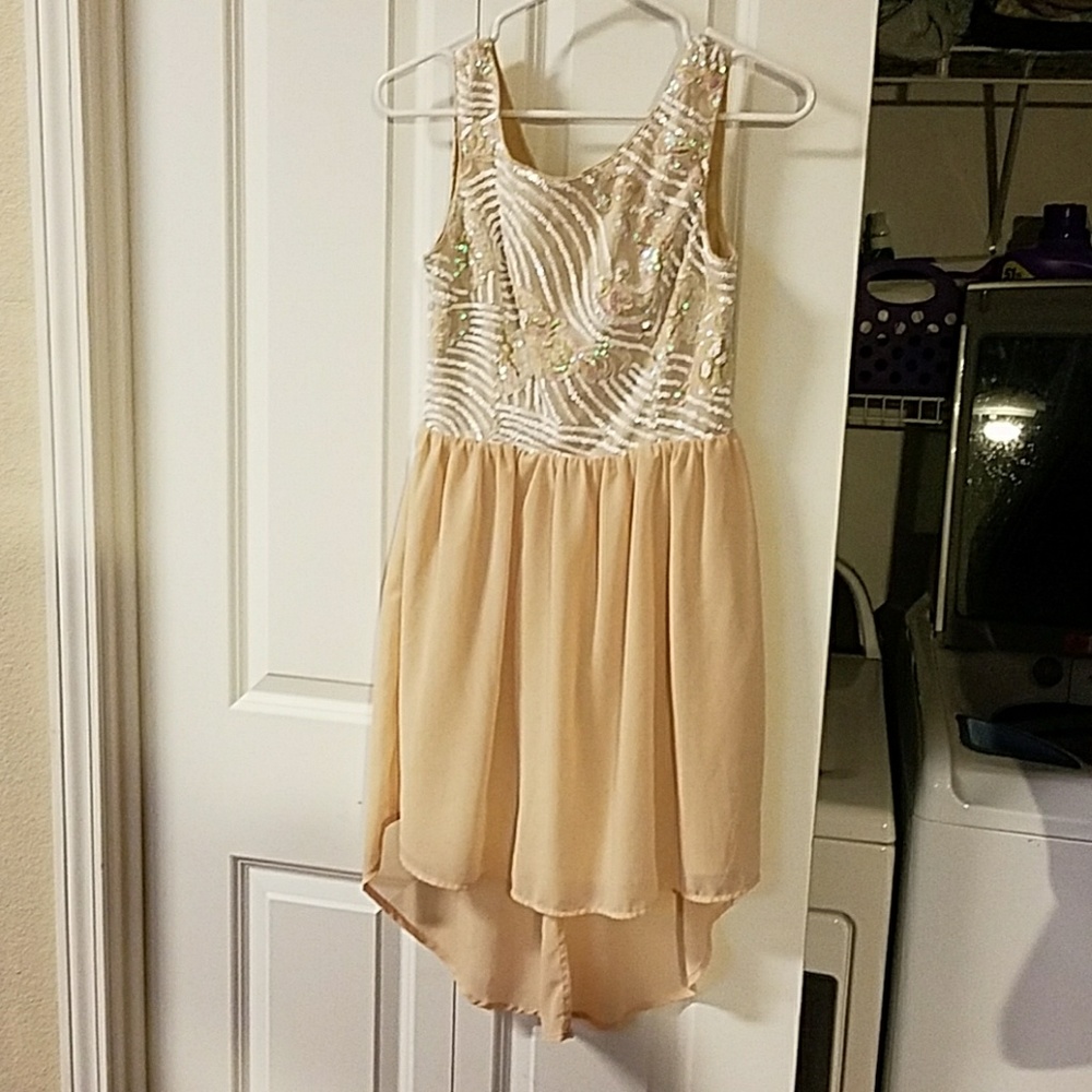 Hi-low evening dress