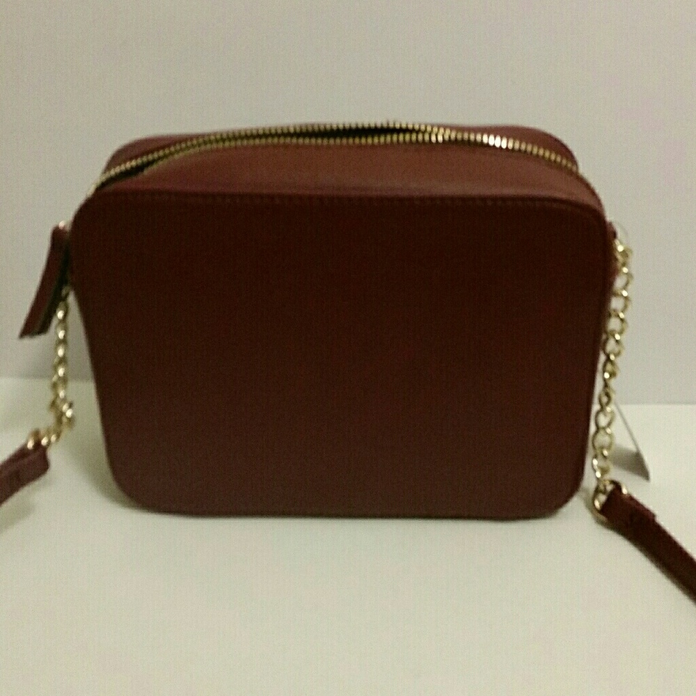 ❌❌SOLD❌❌ New york & company burgendy crossbody bag - Picture 3 of 7