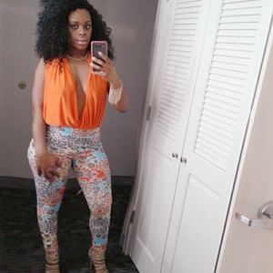 Meet your Posher, Veronica