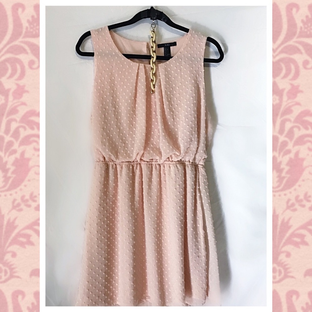 Peach And White Textured Forever 21 Dress, NWT.