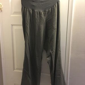 Motherhood maternity grey stretch dress pants