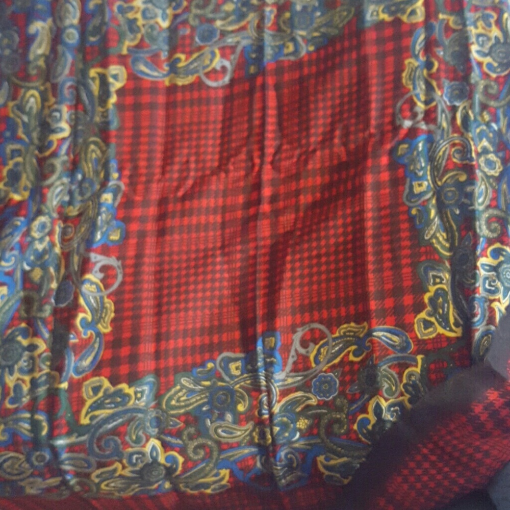 Gentry 31" Square acrylic scarves - Set of 4 - Picture 4 of 6