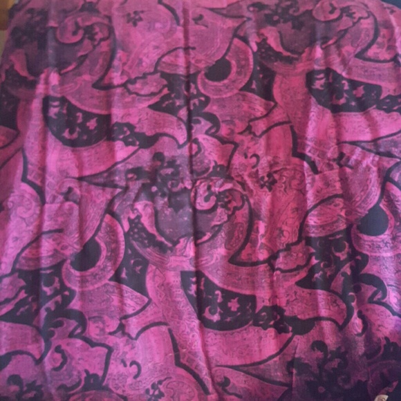 Gentry 31" Square acrylic scarves - Set of 4 - Picture 3 of 6