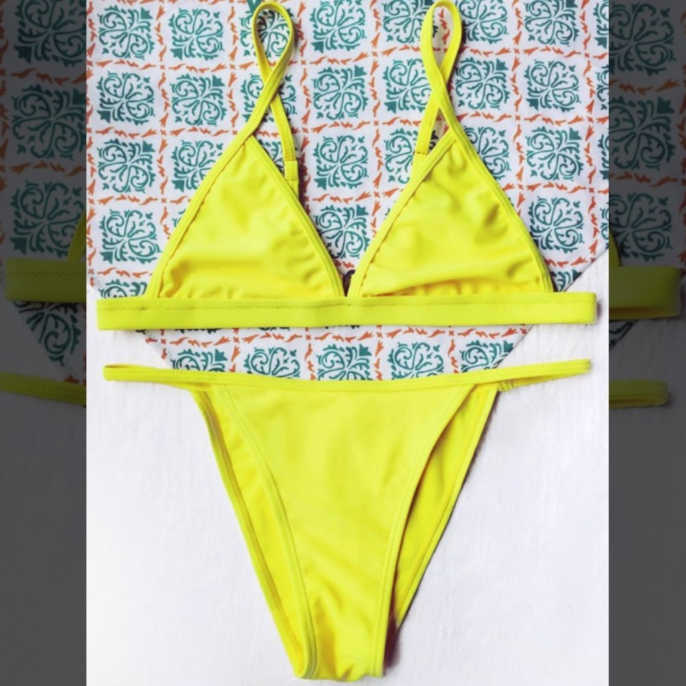 Yellow bikini set