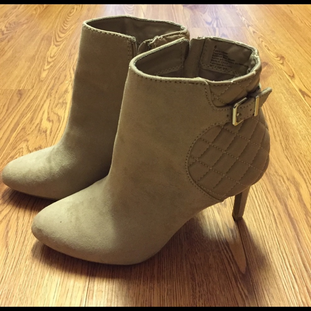 Express Booties
