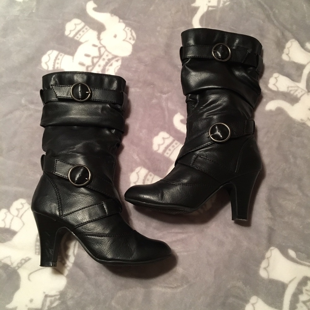 American Eagle Black Boots