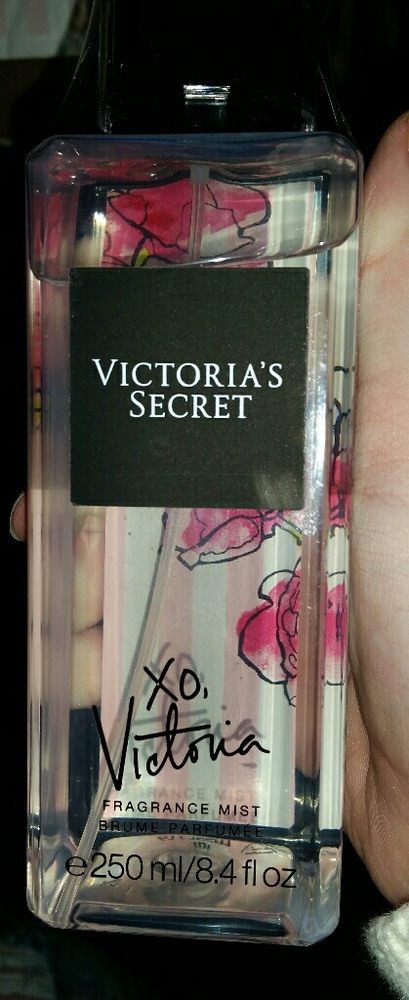 VS xo victoria 8.4 oz
