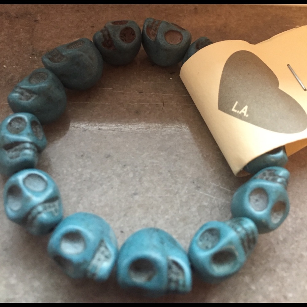 Blue stone skull elastic bracelet Brandy NWT