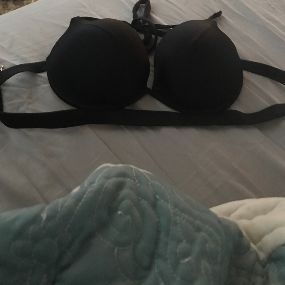 Victoria Secret bathing suit top 34DD