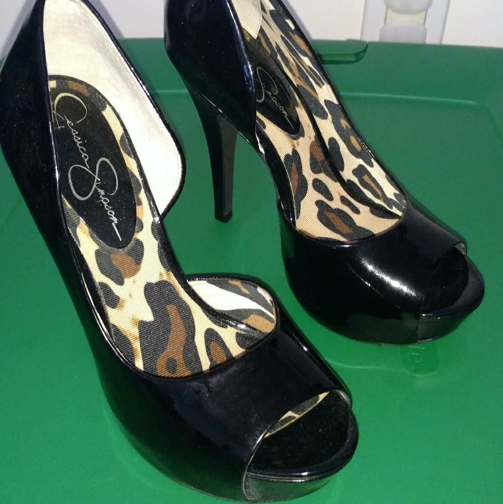 Jessica Simpson open toe shoes