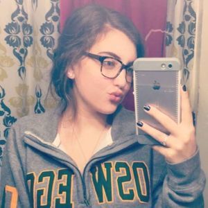 Meet your Posher, Nora