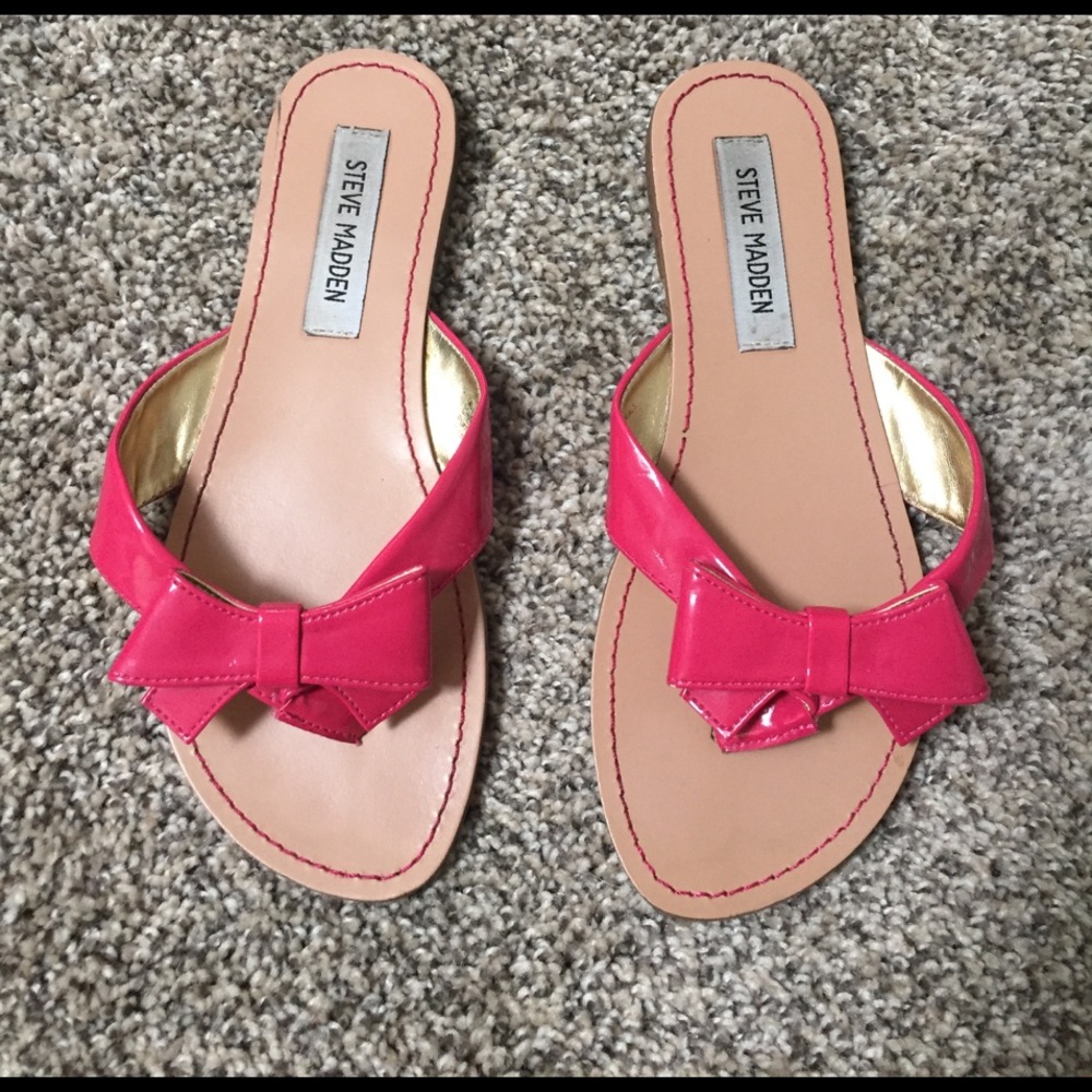 Steve Madden Size 4 Sandals