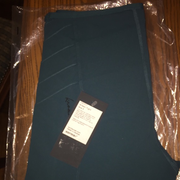 NWT Karma Aileen Tight (Yoga/Ballet Legging) - Picture 4 of 4