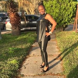 Meet your Posher, Rita