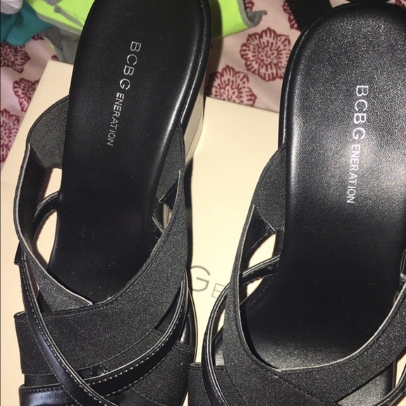 Sandals - Picture 3 of 3