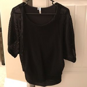 Adorable black shirt