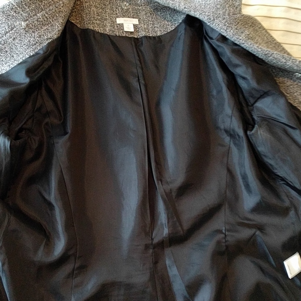 Gray Suit Jacket - image 5