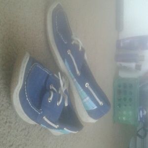 Tommy Hilfiger blue shoes with plaid