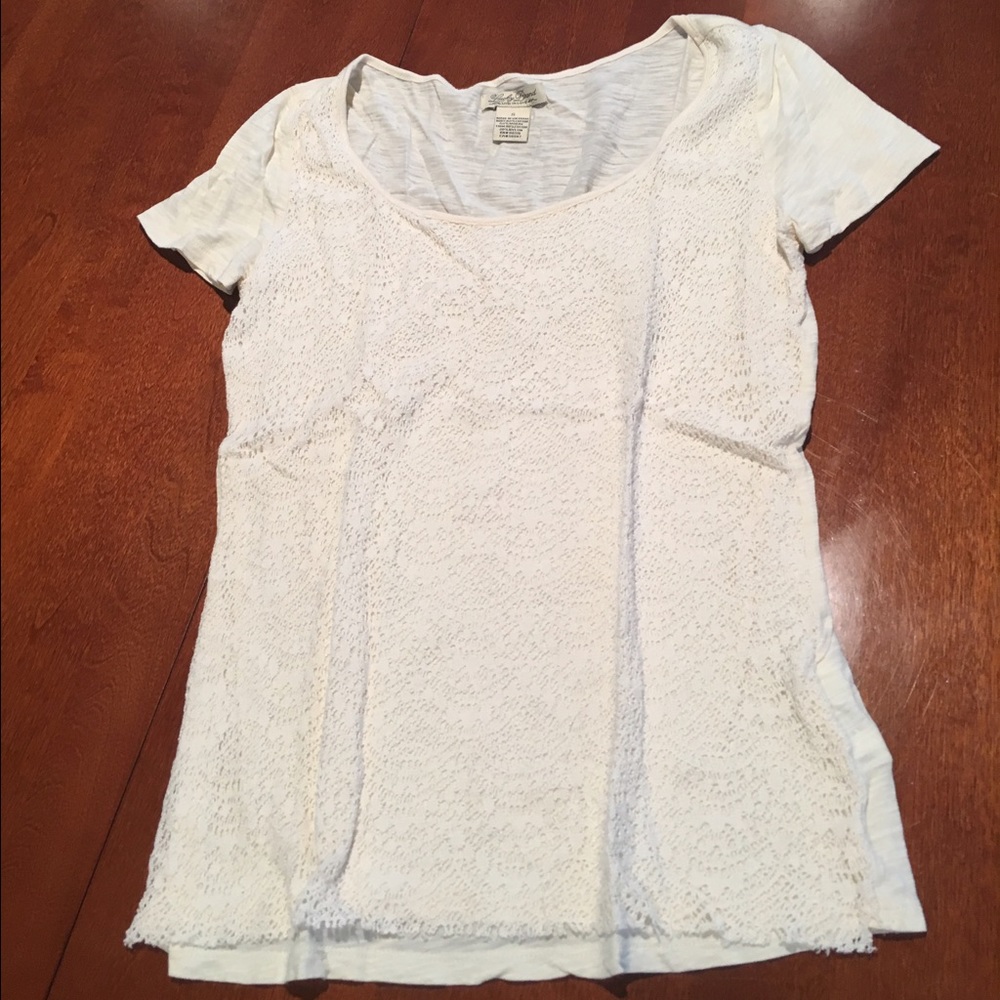 Lucky brand t-shirt