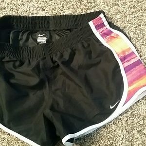 Running shorts