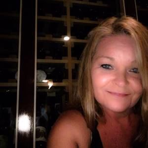 Meet your Posher, Pam